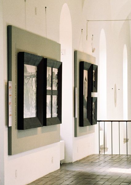 MOBA studio / photographic documentation of exhibition "world war one on foot" / Prague castle / 2009 / VI