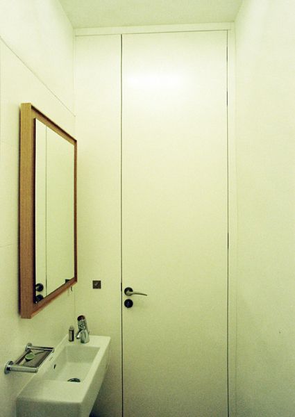 MOBA studio / photographic documentation of interior of the apartment / Mostecká street, Prague / 2009 / VI
