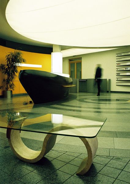 CCEA / photographs in the catalog "Architecture of Prague 1 from 1990 to 2010" / Jungmannova plaza