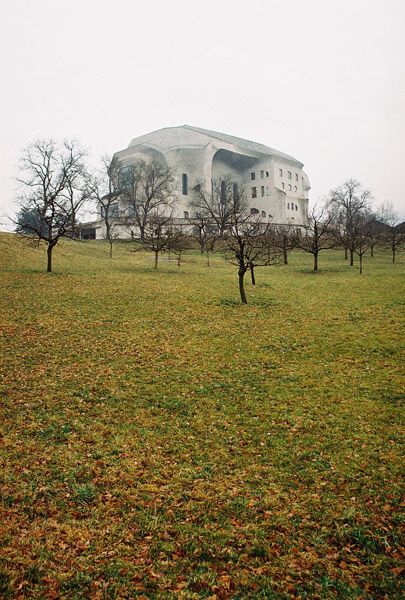 Rudolf Steiner / Goetheanum, Dornach, Švýcarsko / II