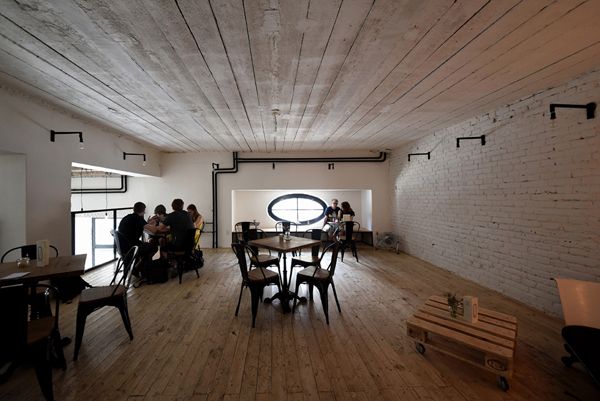 BLAU / SKØG Urban Hub / photographic documentation of café - bar / Brno / 2015 / VI