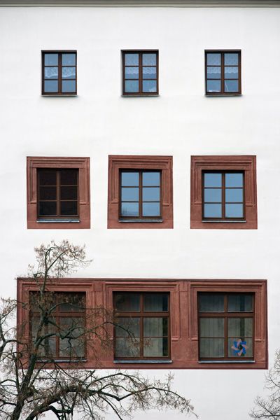 PRIVILEG - reconstruction of monuments and historical buildings / Masaryk square no. 47, Jihlava / 2015 / X