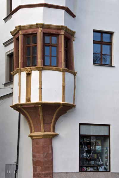 PRIVILEG - reconstruction of monuments and historical buildings / Masaryk square no. 47, Jihlava / 2015 / V