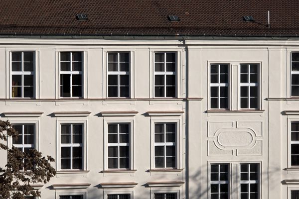 PRIVILEG - reconstruction of monuments and historical buildings / facade - Jaselská street no. 9 - inner courtyard, Brno / 2016 / V