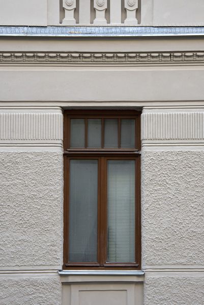 PRIVILEG - reconstruction of monuments and historical buildings / Facade - Výstavní street no. 11, Brno / 2016 / III