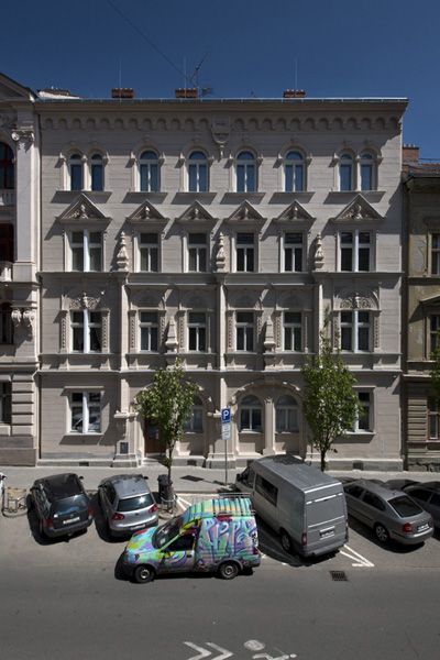 PRIVILEG - reconstruction of monuments and historical buildings / Facade - Jaselská street no. 6, Brno / 2017 / I