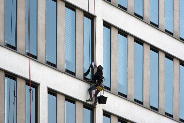 Hofmannservis / Trinity Office Center / window cleaning by climbing / XXVII