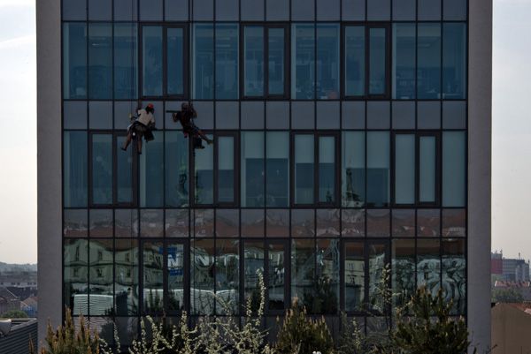 Hofmannservis / Trinity Office Center / window cleaning by climbing / XII
