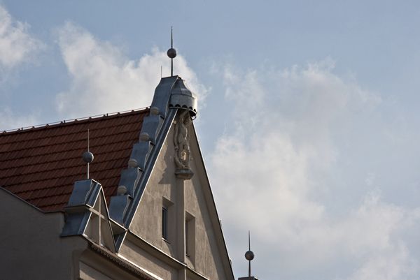 PRIVILEG - reconstruction of monuments and historical buildings / Facade / Merhautova street no. 32, Brno / 2018 / VIII