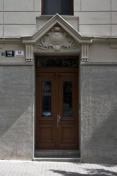 PRIVILEG - reconstruction of monuments and historical buildings / Facade / Jiráskova street no. 16, Brno / 2018 / V