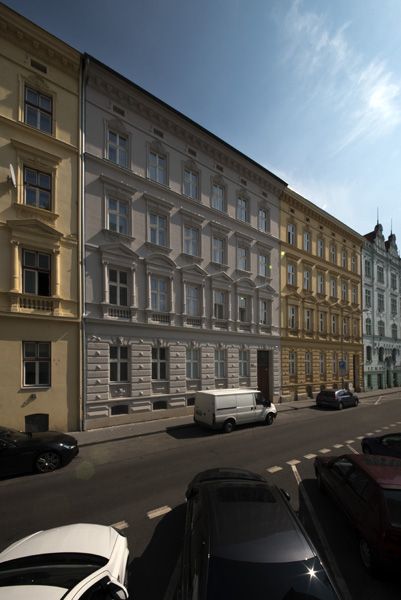 PRIVILEG - reconstruction of monuments and historical buildings / Facade / Stará street no. 23, Brno / 2018 / I