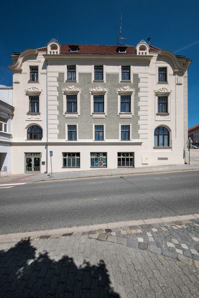 PRIVILEG - reconstruction of monuments and historical buildings / Facade / hotel Květnice, Tišnov / 2019 / II