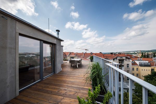own projects / stairway and terrace of maisonette / Brno / 2018 / XVI