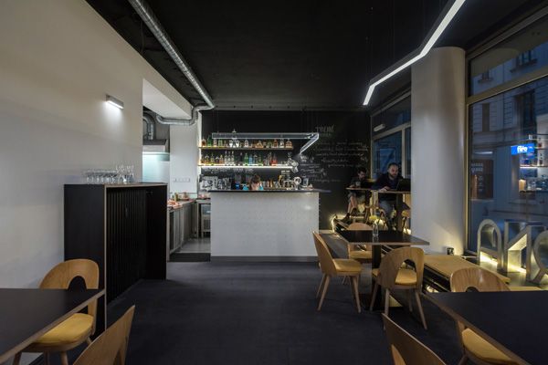 own projects / restaurant Akvárna / Brno / 2018 / I