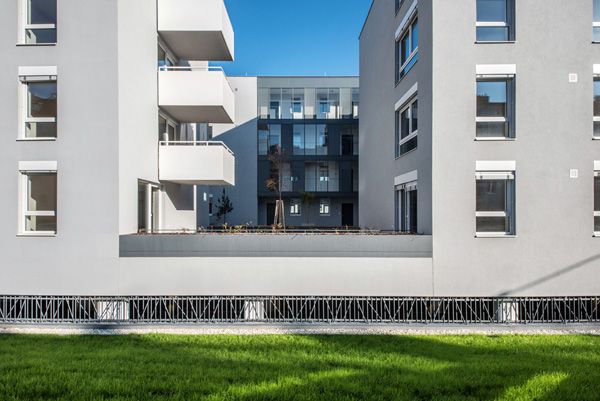 Rudiš-Rudiš architektonická kancelář / dům se sociálními byty a knihovnou / Brno / 2021 / IV