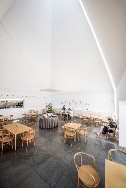 Eduardo Souto de Moura / Casa das Histórias Paula Rego, Cascais, Portugalsko / LXIX
