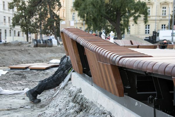 Consequence forma / rekonstrukce parku / fotodokumentace procesu realizace / Moravské nám., Brno / 2022-23 / XXXVIII
