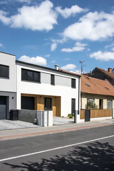 Čtyřstěn / architektonické studio / fotodokumentace řadového rodinného domu, Brno / 2023 / III