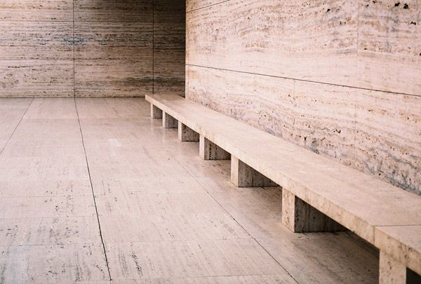 pavilion Barcelona / Mies van der Rohe / Barcelona, Spain