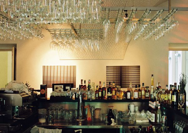 W T F – Reduta Café, Brno / 16. 9. 2010 – 28. 2. 2011 (autorská výstava) / II