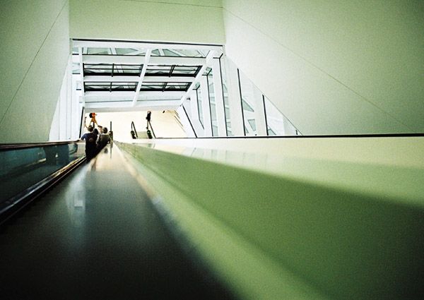 Delugan Meissl Associated Architects / Porsche Museum, Stuttgart, Germany / V