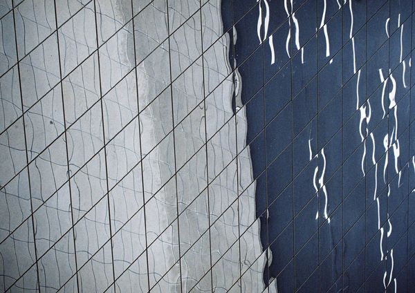 Delugan Meissl Associated Architects / Porsche Museum, Stuttgart, Germany / X