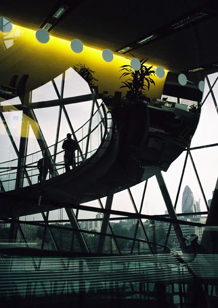Lord Norman Foster / City Hall, London, UK / V