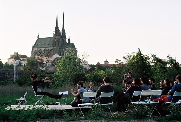 Theater on the boulevard / Pavol Seriš + Ema Krížová / Chybik + Kristof AA / Brno / 15 May 2013 / XIII