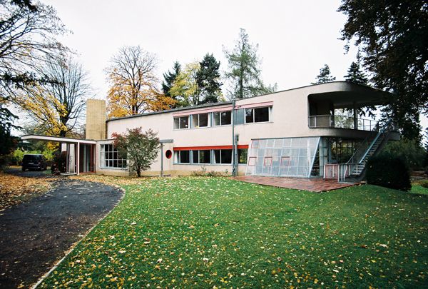 Hans Scharoun / The Haus Schminke, Löbau, Germany / I