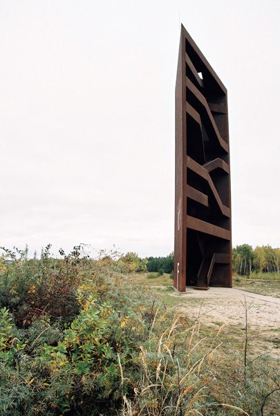 Stefan Giers / Lusatian Lakeland Landmark, Senftenberg, Germany / I