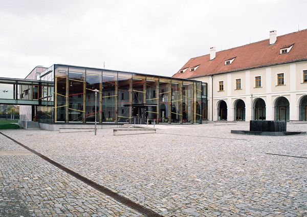Burian - Křivinka architects / Faculty of Information technology, Brno university of technology / Czech Republic / I