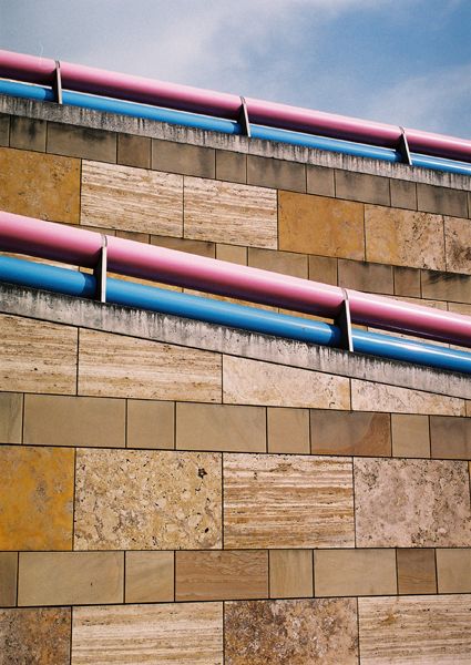 Sir James Stirling, Michael Wilford and Associates / The Neue Staatsgalerie, Stuttgart, Germany / II