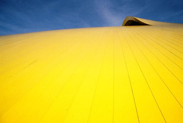 Future Systems, Jan Kaplický / Enzo Ferrari museum, Modena, Italy / XLIII