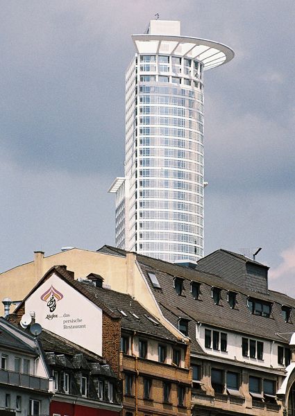 FRANKFURT NAD MOHANEM / NĚMECKO /II