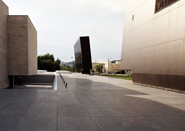 Audrius Bučas, Darius Čaplinskas and Gintaras Kuginys / National gallery of Art, Vilnius, Lithuania / II