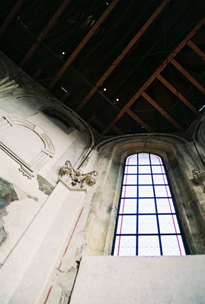 Eva Jiricna architects / The Prague Crossroads, an international spiritual centre is located in a long-deconsecrated church, founded by St Wenceslas in 927 A.D., Prague, Czech Republic / III