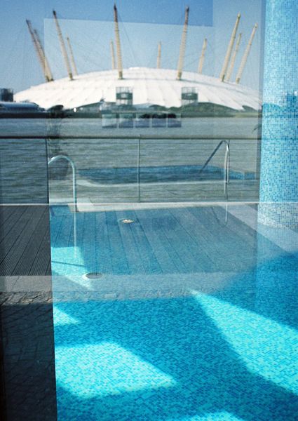LONDON / UNITED KINGDOM / LXXVII