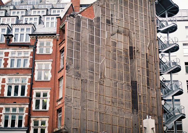 LONDON / UNITED KINGDOM / LX