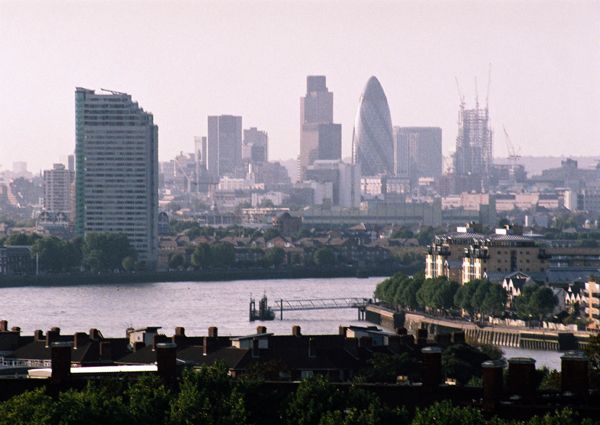 LONDON / UNITED KINGDOM / XLIV