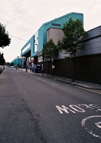 LONDON / UNITED KINGDOM / XIII