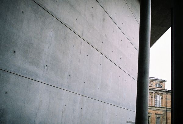 Pinakothek der Moderne / Munich, Germany / 2007 / I
