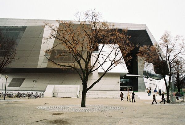 Coop Himmelb(l)au / BMW Welt, Munich, Germany / II