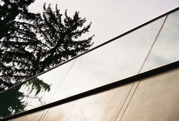 Herzog de Meuron / Goetz gallery, Munich, Germany / III
