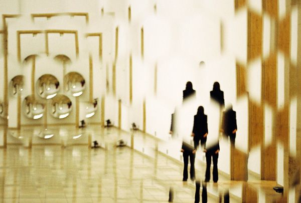 Anish Kapoor - Svayambh / Haus der Kunst, Munich, Germany / 2007 / XIX