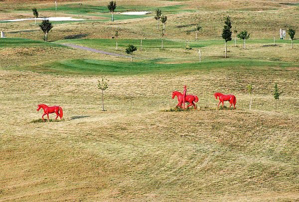 Michal Gabriel / horses and sharks in the grass / golf resort Kaskáda / 2012 / I