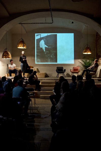 Brno Design Days / The Destillery - Social Reactor / 2016 / den první / Elsa Claesen / I