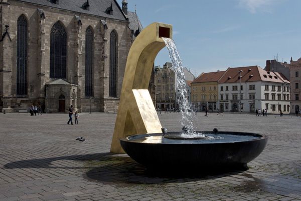 water fountains / author Ondřej Císler / Plzeň / 2017 / Fountain Sighthound