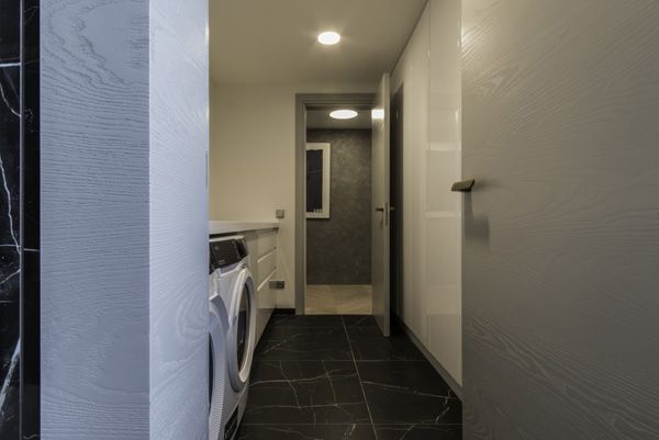 Jaromír Sedlák / fotodokumentace bytového domu / Brno / 2025 / XXXVIII