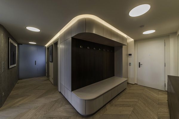 Jaromír Sedlák / fotodokumentace bytového domu / Brno / 2025 / XXXV