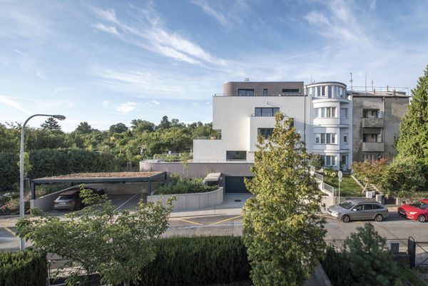 Jaromír Sedlák / fotodokumentace bytového domu / Brno / 2025 / VI